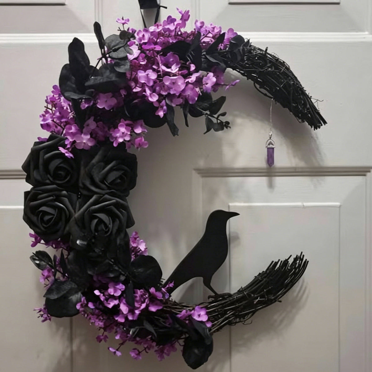 Halloween Black Cat Wreath, 14.9 in Purple and Black Crescent Wreath with Artificial Flowers and Crystal Pendant, Gothic Front Door Decor
