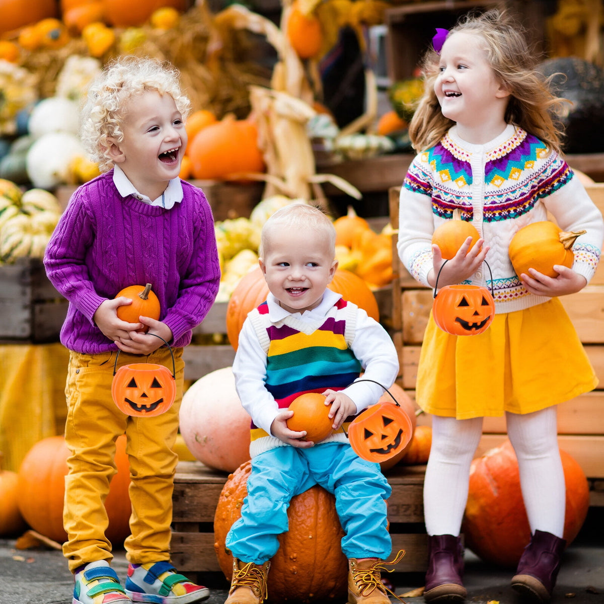 Pumpkin Candy Bucket 8pcs Plastic Pumpkin Candy Bucket Children Pumpkin Candy Pail Holder for Halloween Party Decoration Orange