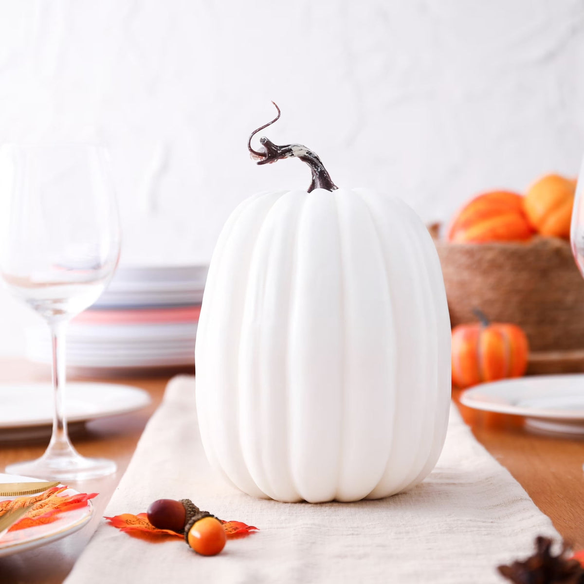 CQHVKQ 8 Inch Large Artificial Pumpkin Fall Decorations, Realistic Fake Harvest Pumpkin, Orange Gold Decorative Pumpkins for Table Centerpieces, Fall, Thanksgiving & Halloween DIY