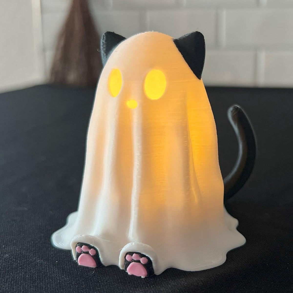 Halloween Ghost Figurine, Resin Lighted Ghost Ornament with Pumpkin Lantern & Beverage Cup, Tabletop Halloween Indoor Decor