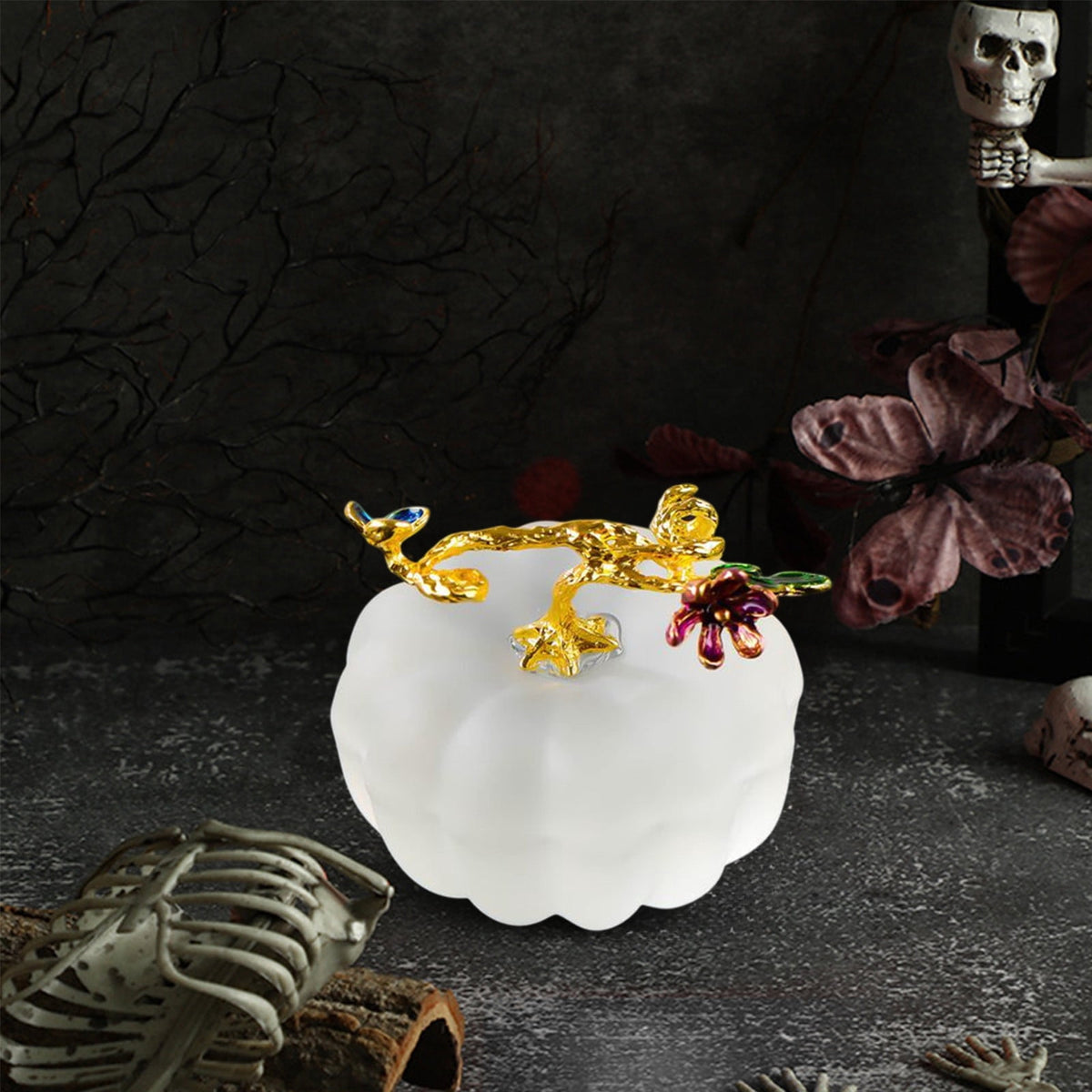 Chanana Mini Crystal Pumpkin Collectible Figurines, Hand Blown Glass Pumpkin Figurine, Glass Paperweight Tabletop Decorative Ornaments for Fall Harvest Thanksgiving Halloween Home Decor